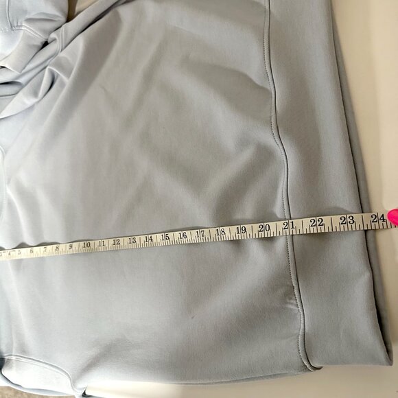 Rae Mode Scuba Crewneck - Picture 11 of 11